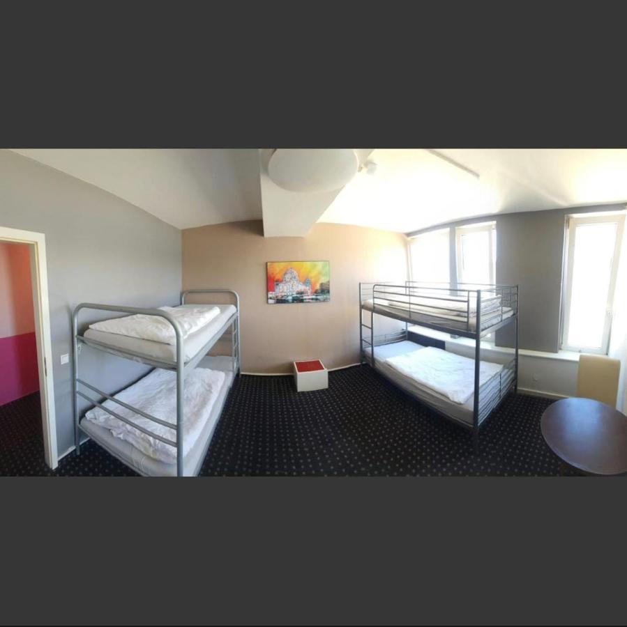 Isas Hostel เบอร์ลิน ภายนอก รูปภาพ