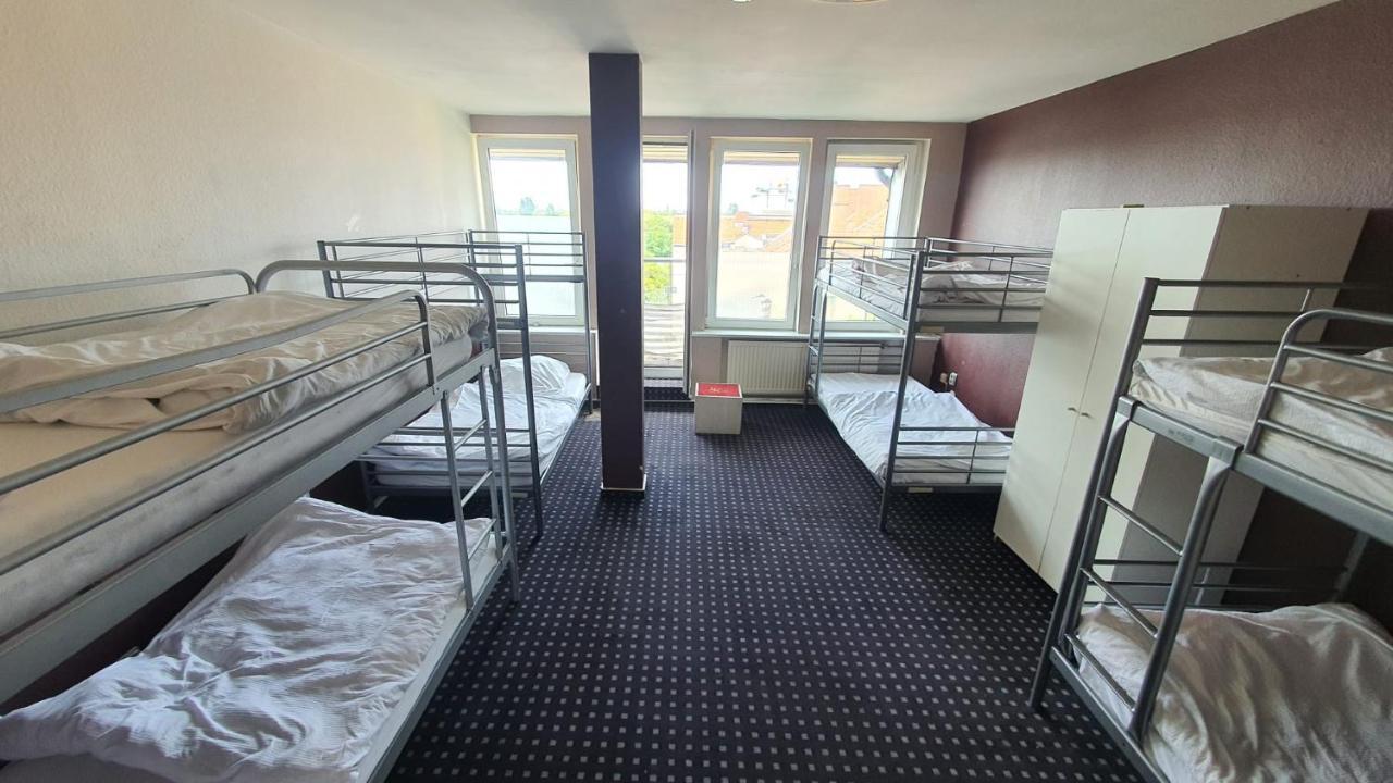 Isas Hostel เบอร์ลิน ภายนอก รูปภาพ